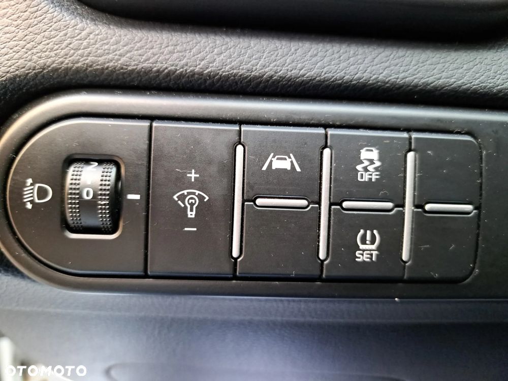 Kia Ceed 1.0 T-GDI M - 23