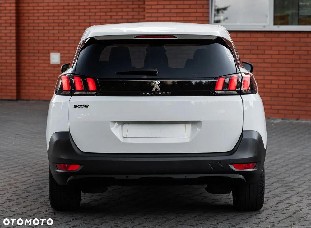 Peugeot 5008 1.5 BlueHDi Allure S&S EAT8 - 11