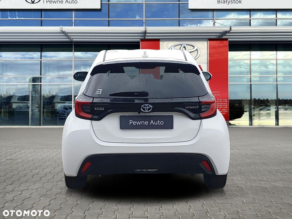Toyota Yaris Hybrid 1.5 Comfort - 4
