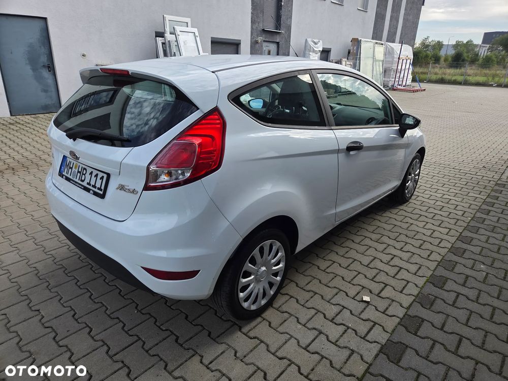 Ford Fiesta 1.5 TDCi ST&St Trend - 4