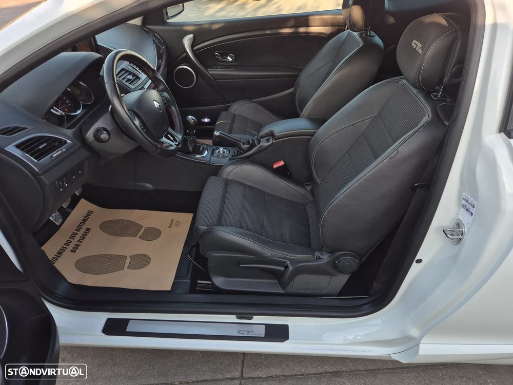Renault Mégane Coupe 1.6 dCi GT Line SS - 28