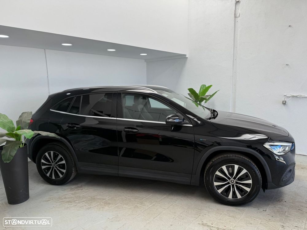 Mercedes-Benz GLA 250 e Progressive - 2