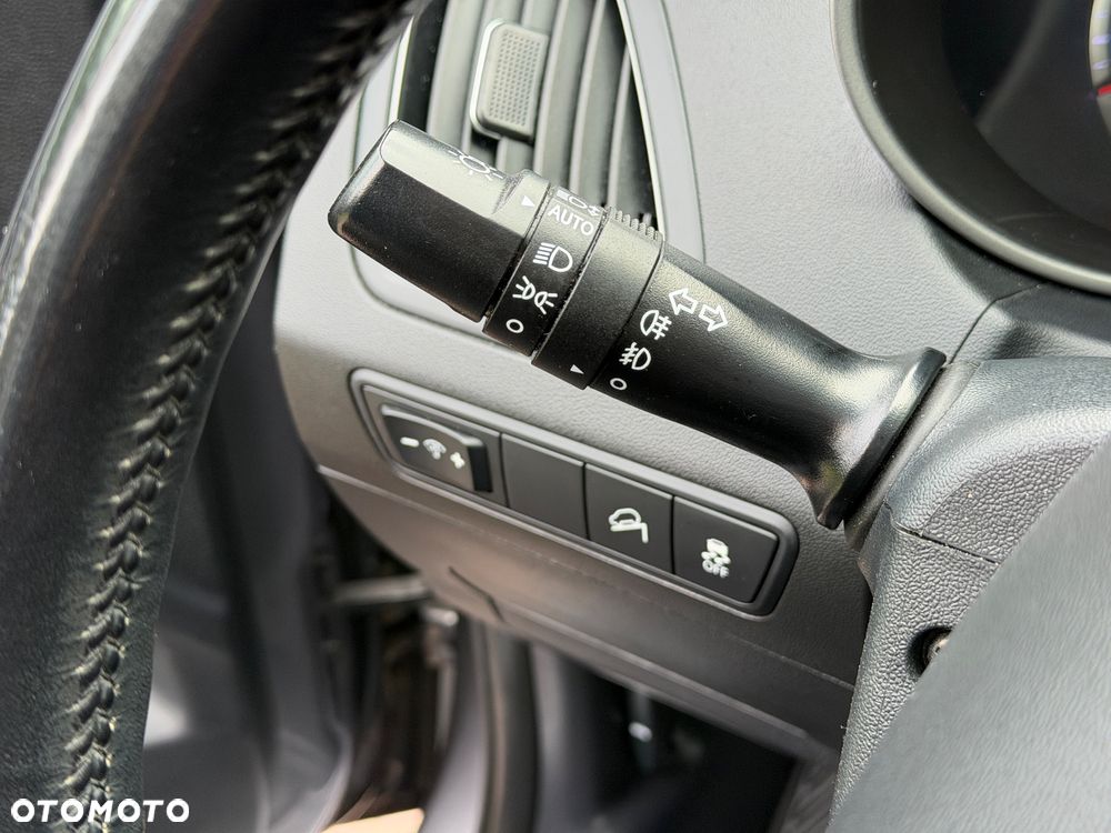 Hyundai ix35 blue 1.6 2WD Finale Gold - 35