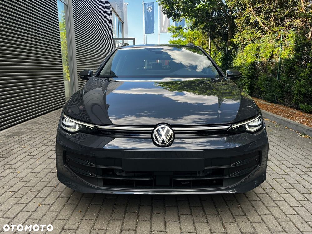 Volkswagen Golf - 11