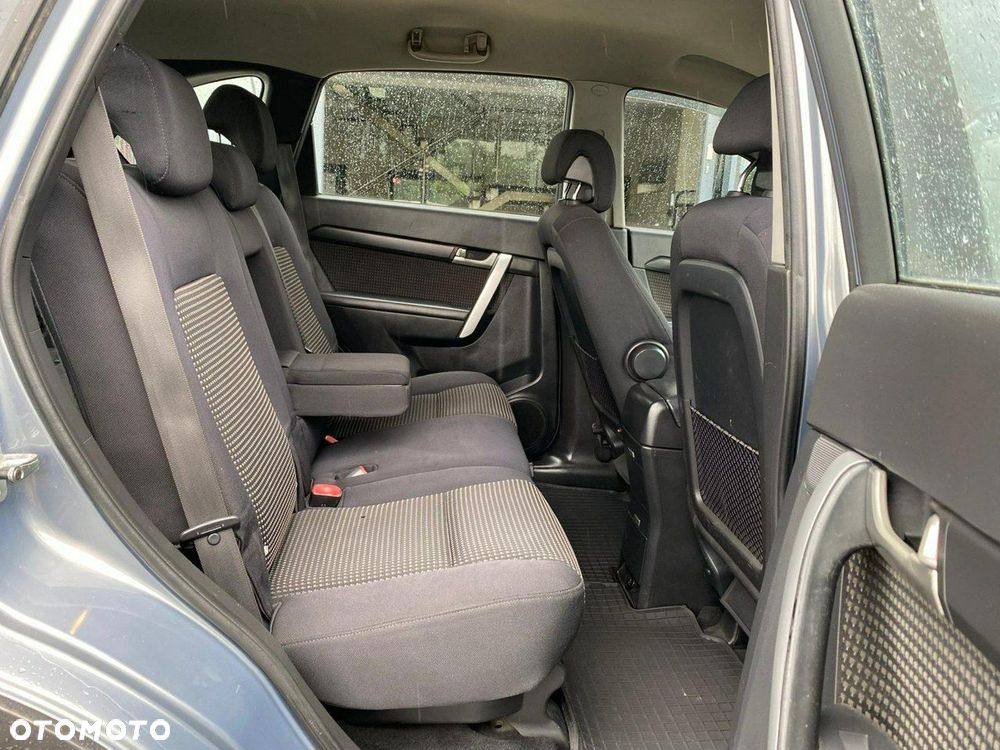Chevrolet Captiva 2.0 2WD 5 Sitzer LS - 8