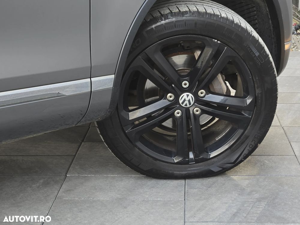 Volkswagen Touareg 3.0 V6 TDI SCR Blue Motion DPF Automatik Executive Edition - 36