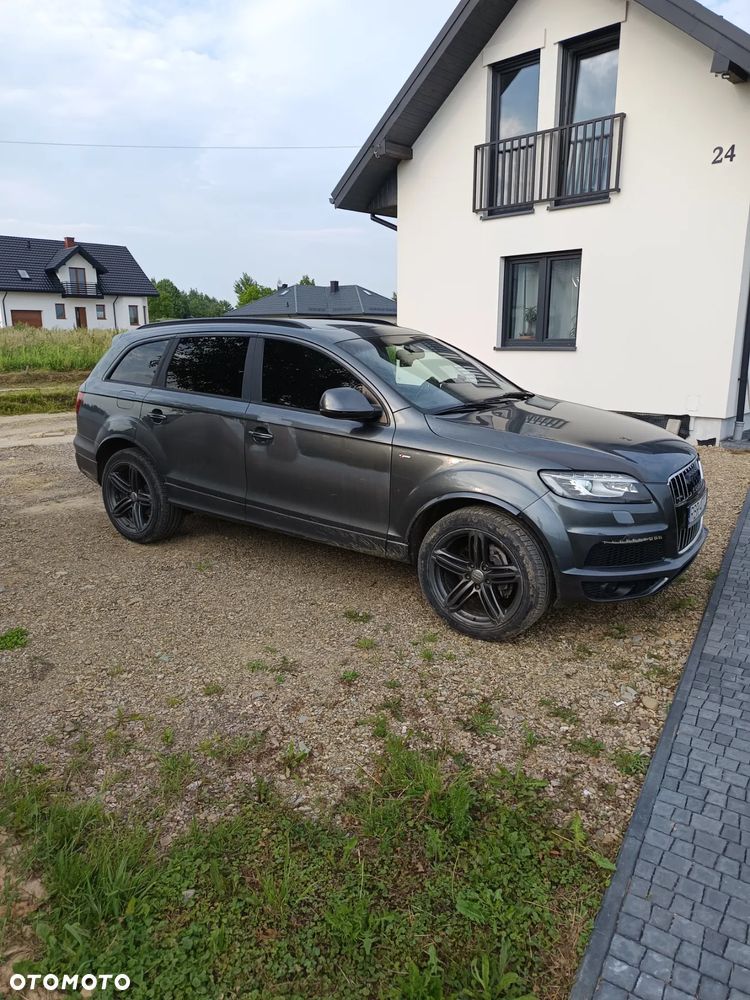Audi Q7 - 3