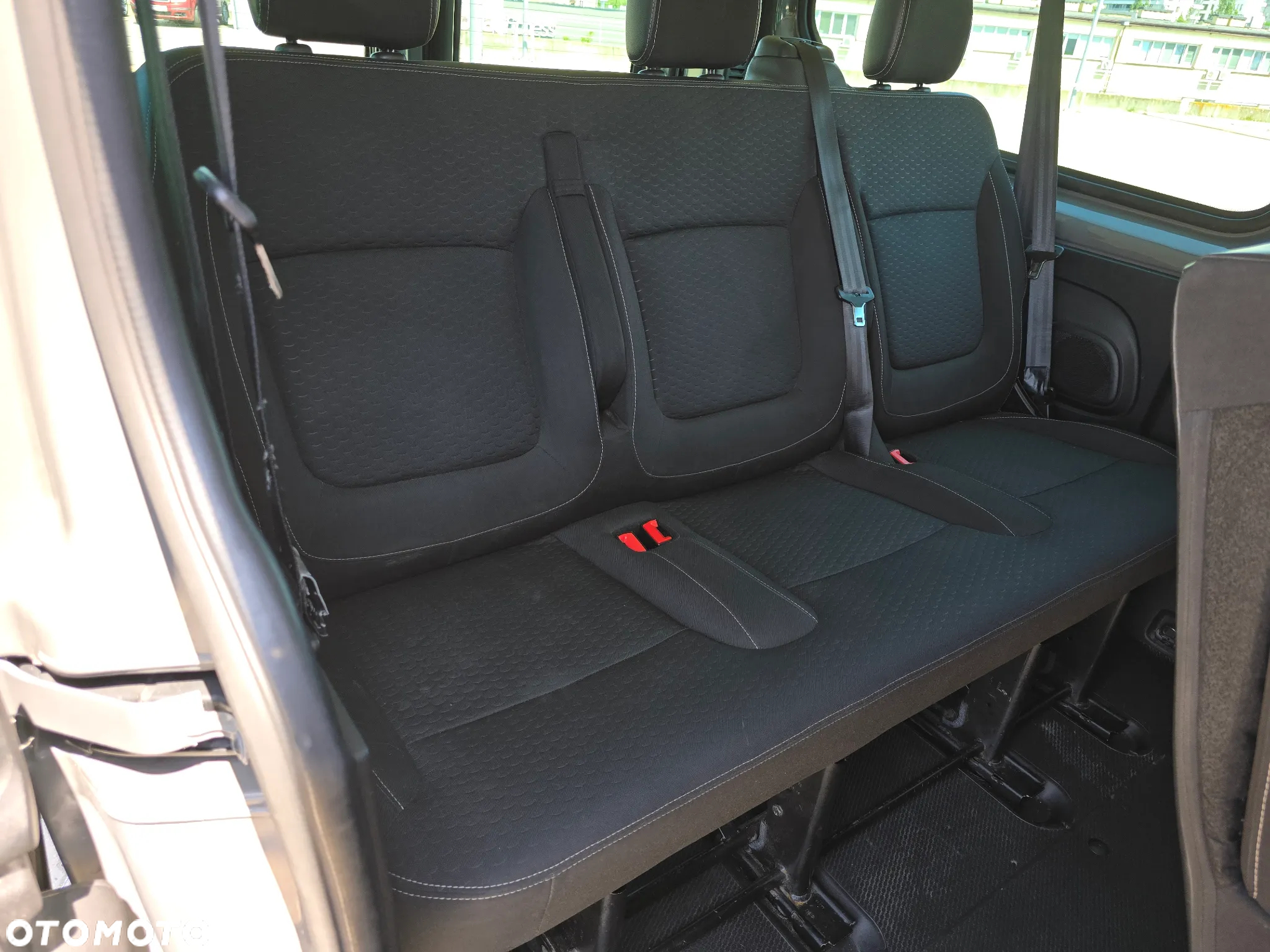 Opel Vivaro L1H1 2,7t Edition - 17