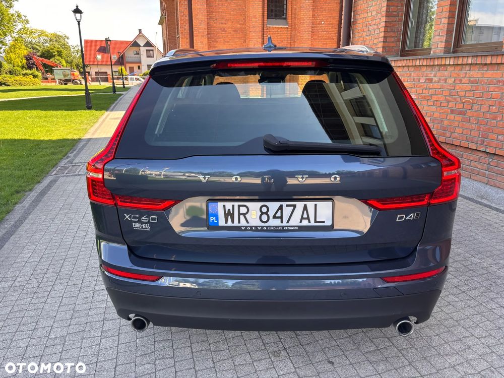Volvo XC 60 D4 AWD Momentum - 5