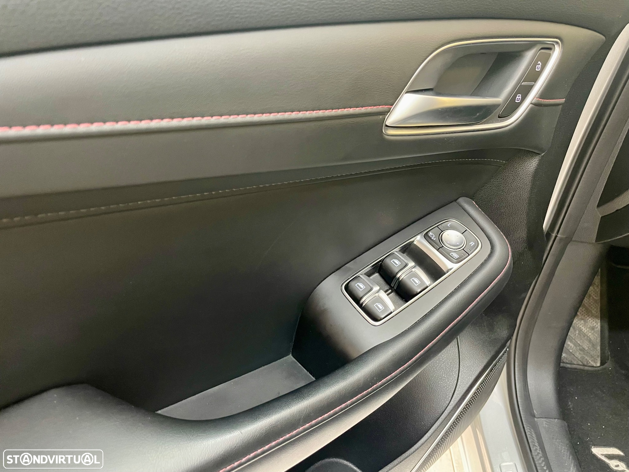 MG EHS 1.5 T-GDI Plug-in Hybrid Comfort - 19