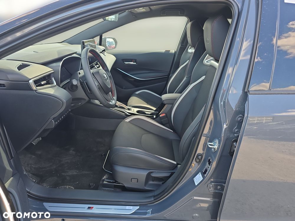 Toyota Corolla 2.0 Hybrid GR Sport - 15