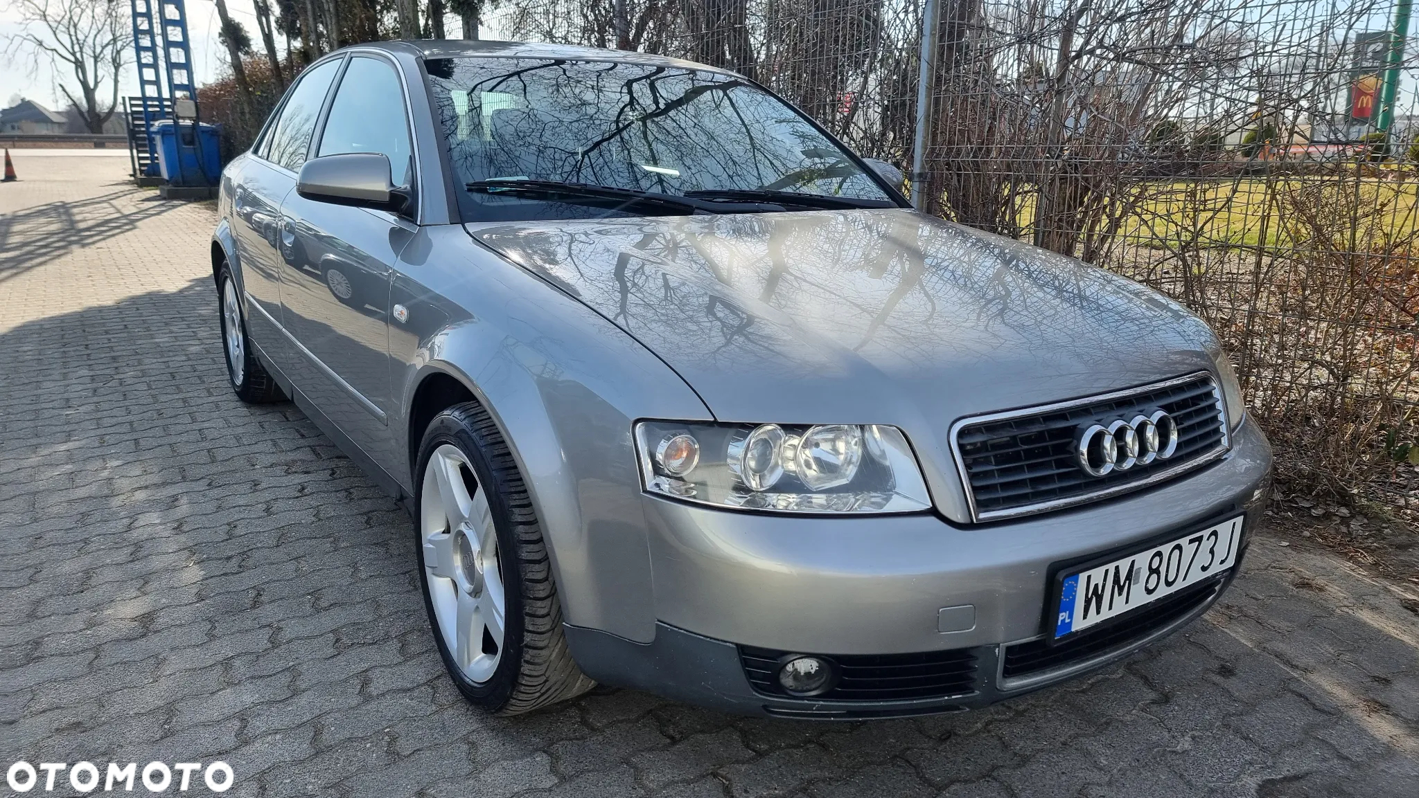 Audi A4 2.4 Multitronic - 16
