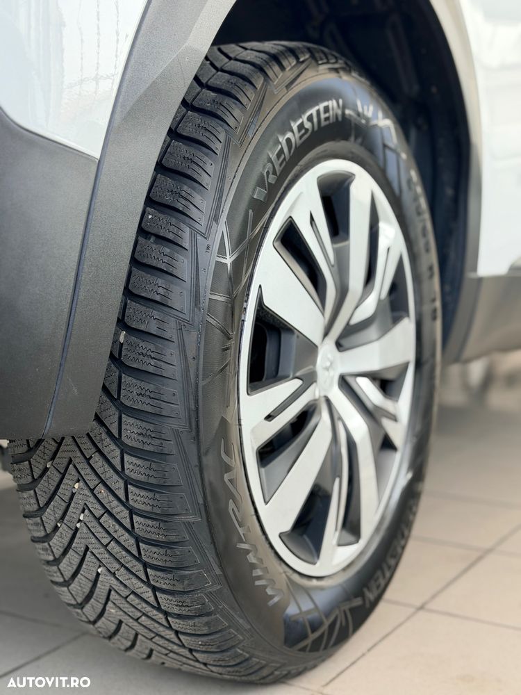 Peugeot 2008 PureTech 100 Allure - 30