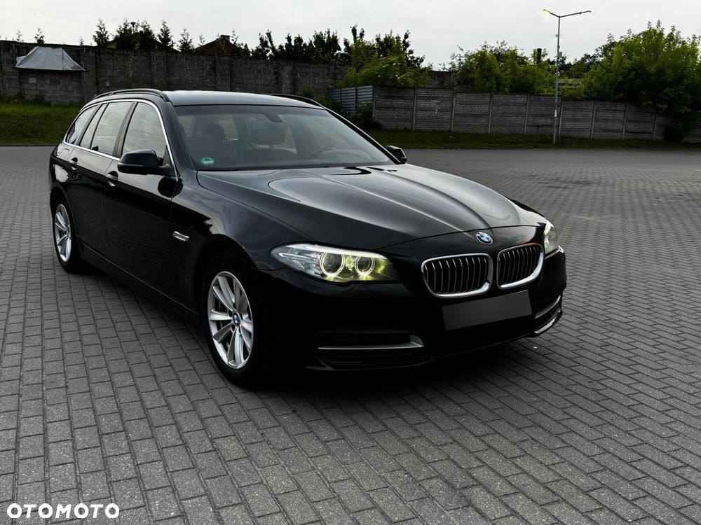 BMW Seria 5 520d Touring - 2
