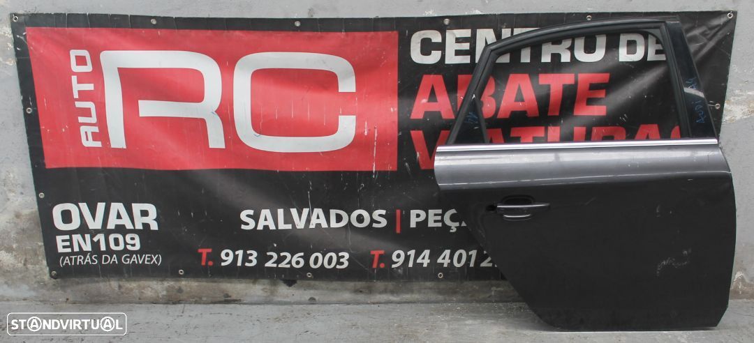 Porta de Trás do Lado Direito Audi A4 - 1