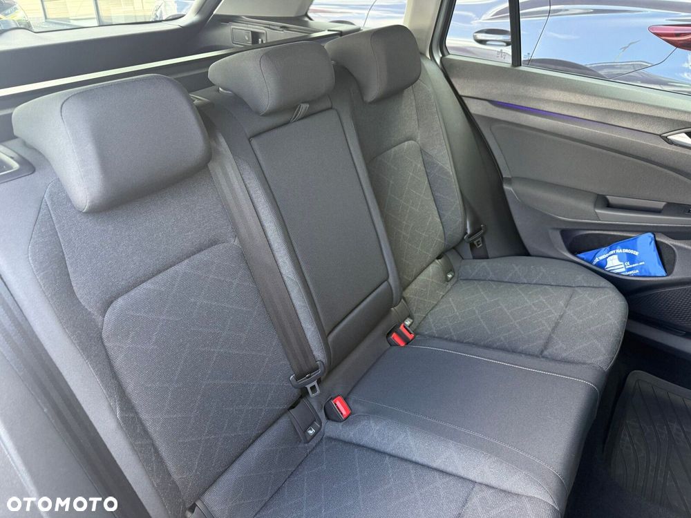 Volkswagen Golf - 17