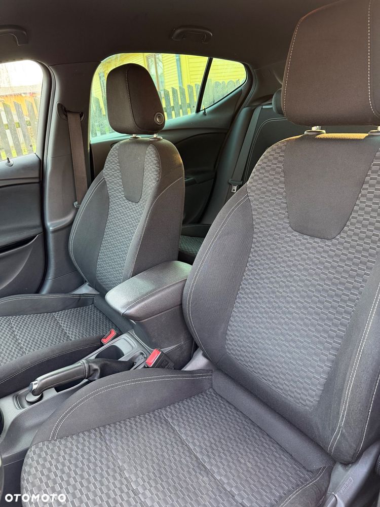 Opel Astra 1.4 Turbo Business - 9