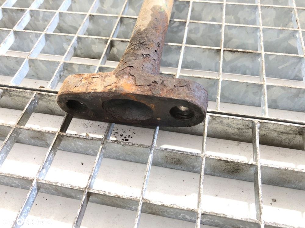 DRĄŻEK REAKCYJNY  VW TRANSPORTER IV Autobus (70B, 70C, 7DB, 7DK, 70J, 70K, 7DC, 7 1990 - 2004 1.9 - 3