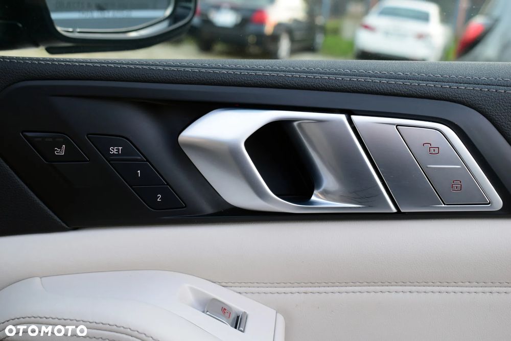 BMW X7 xDrive40i sport - 21