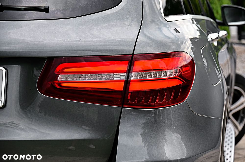 Mercedes-Benz GLC 250 4Matic 9G-TRONIC Exclusive - 21