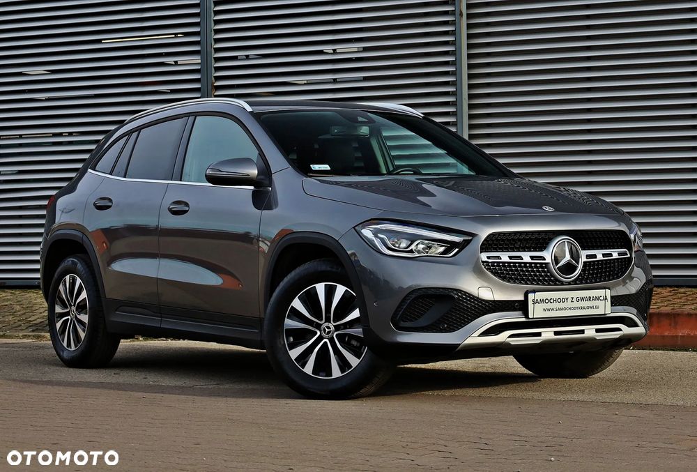 Mercedes-Benz GLA 200 Style - 2