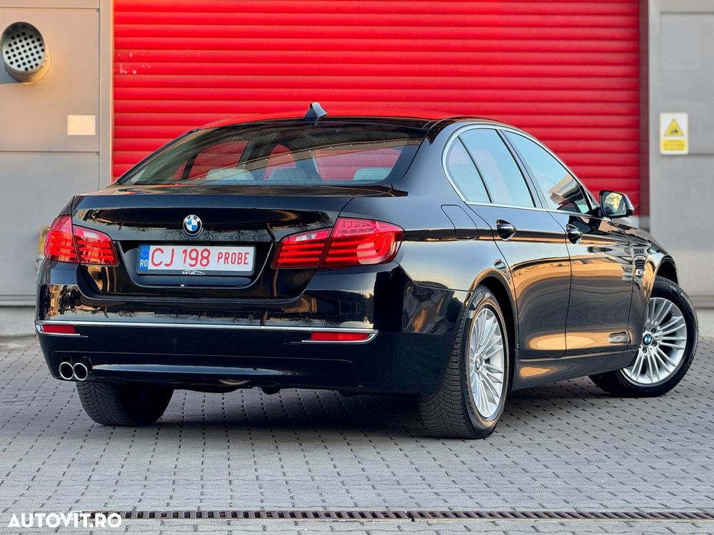 BMW Seria 5 520d Aut. Luxury Line - 4
