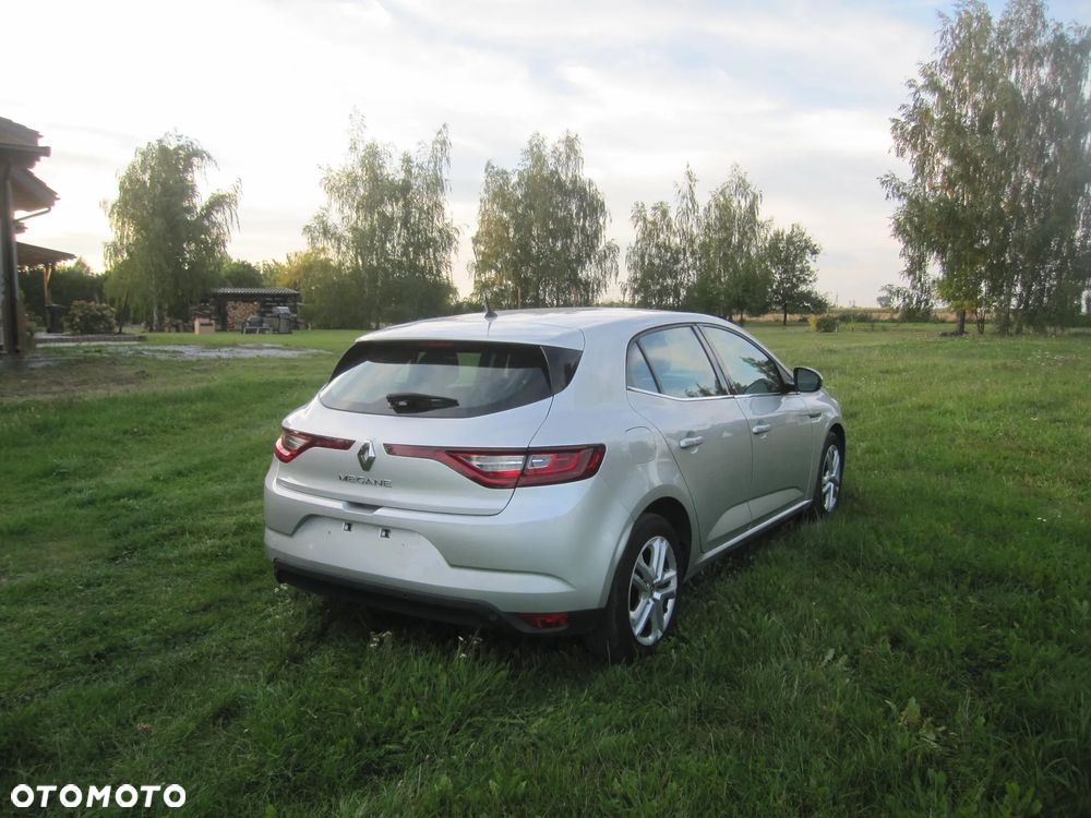 Renault Megane - 13