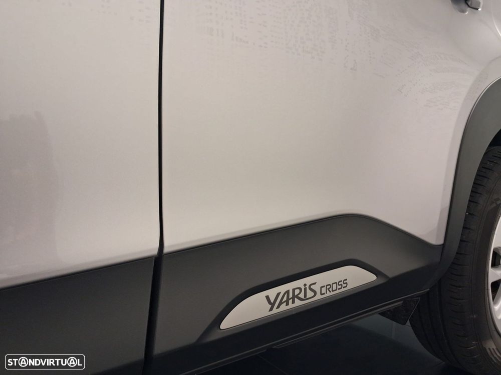 Toyota Yaris Cross 1.5 HDF Comfort Plus - 38