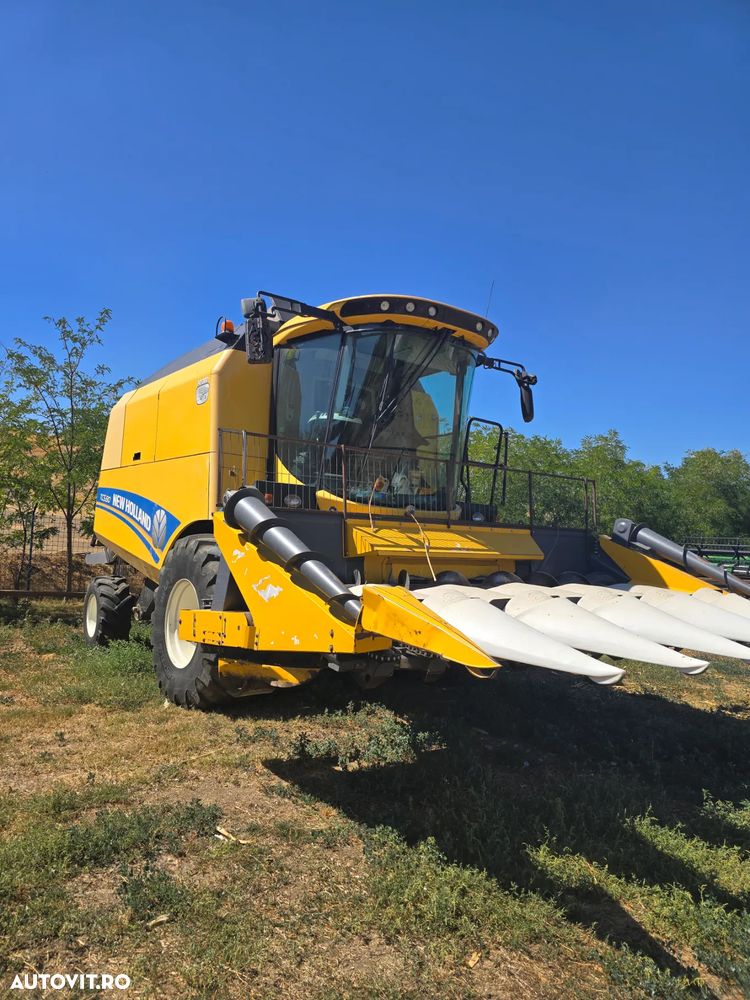 New Holland TC5.80 - 1
