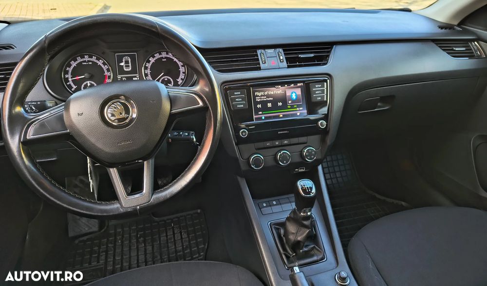Skoda Octavia - 7