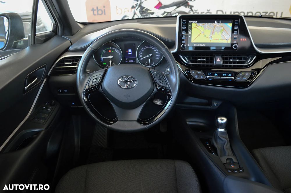Toyota C-HR Business-Edition - 32