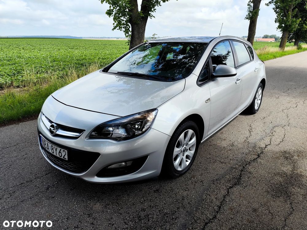 Opel Astra 1.6 CDTI Enjoy - 1