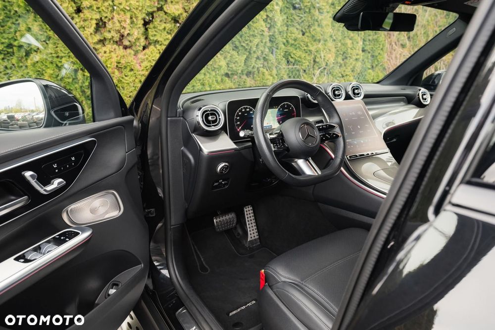 Mercedes-Benz GLC - 9