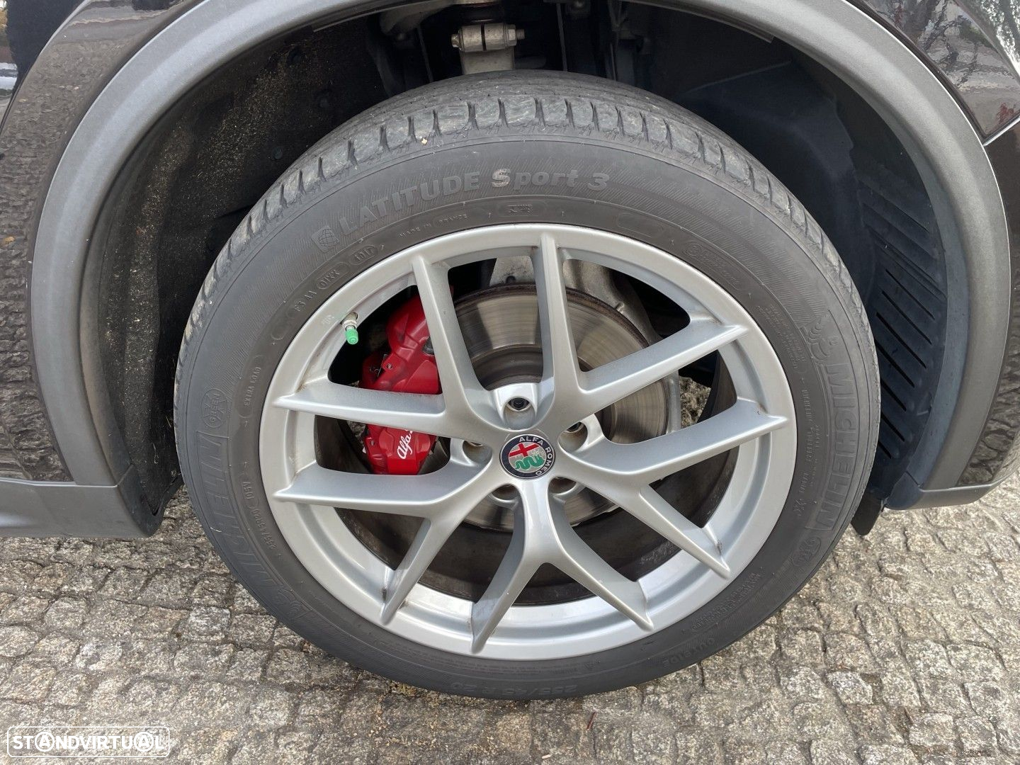 Alfa Romeo Stelvio 2.0 Turbo 16V AT8-Q4 First Edition - 16