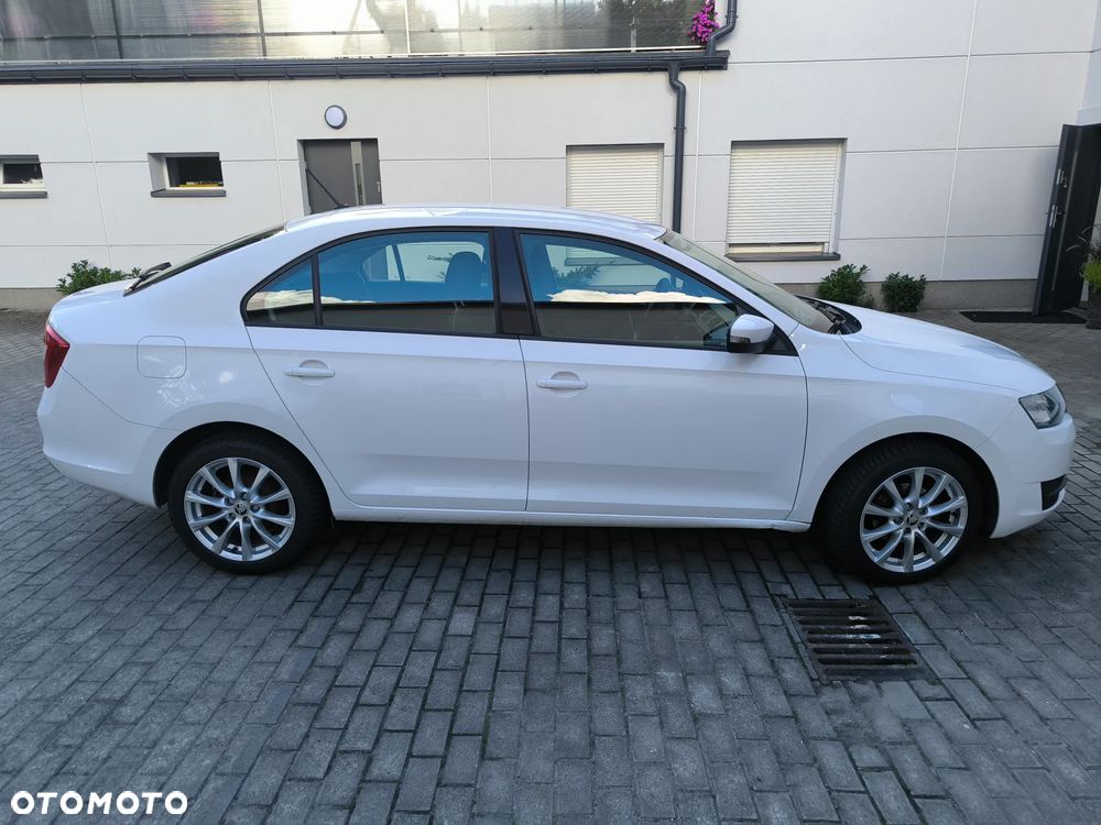 Skoda RAPID 1.2 TSI Ambition - 3