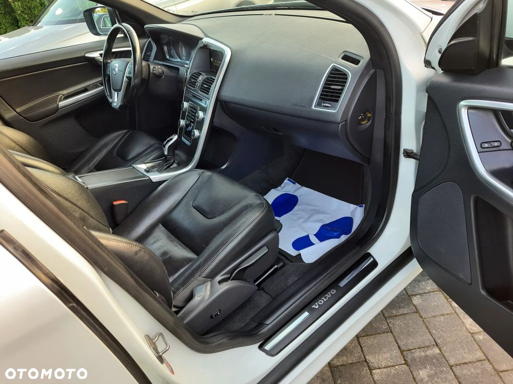 Volvo XC 60 - 12