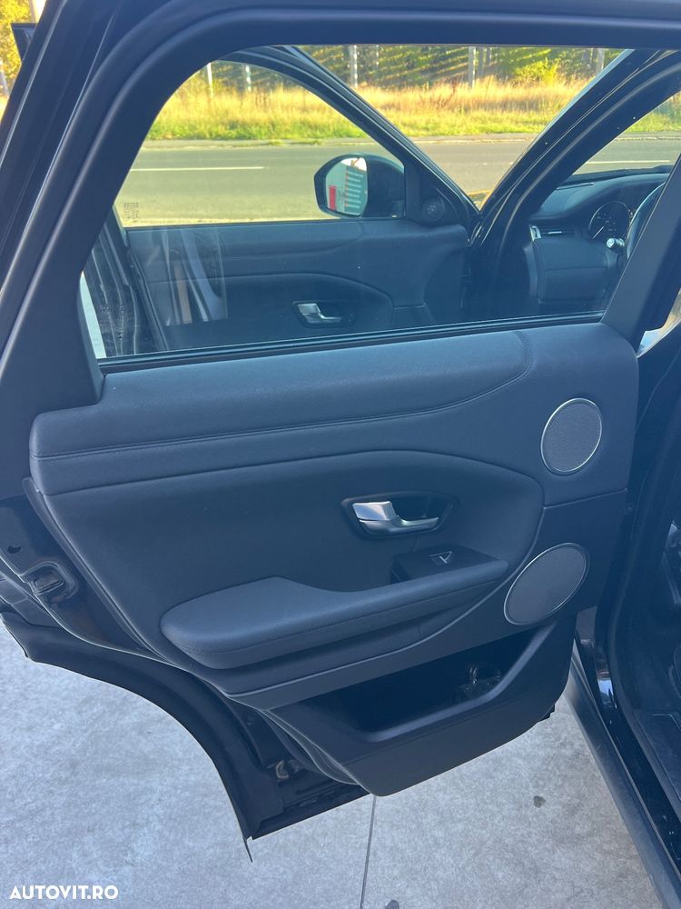 Land Rover Range Rover Evoque - 24