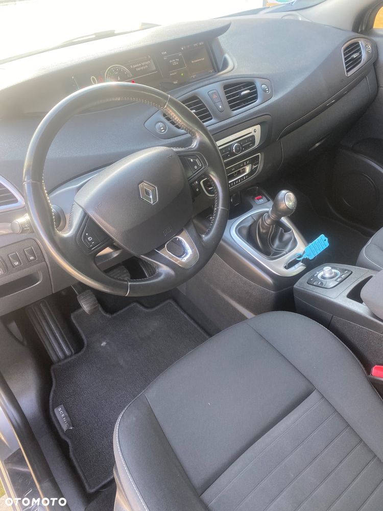 Renault Scenic 1.2 TCE Energy Bose - 9