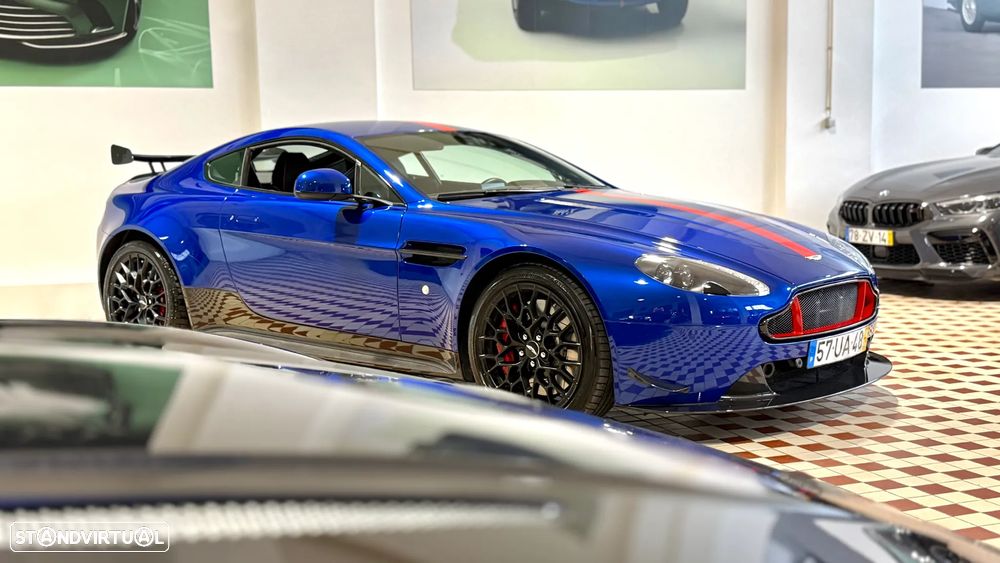 Aston Martin Vantage Coupe - 10