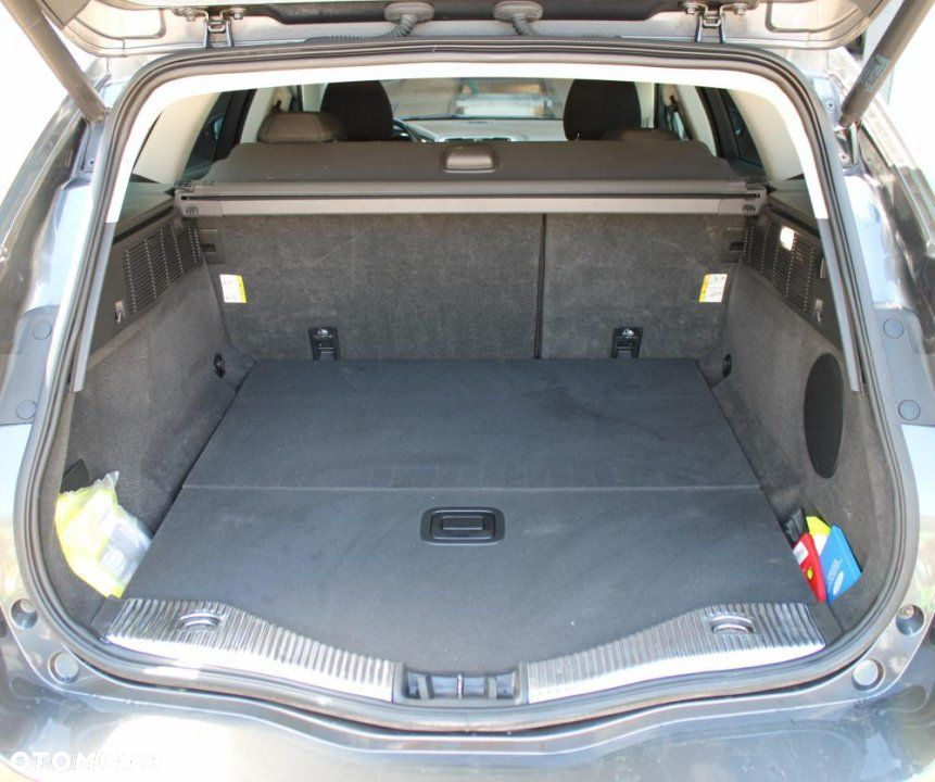 Ford Mondeo - 31