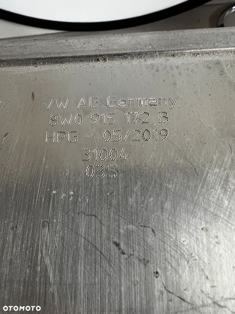 AUDI A4 B9 DODATKOWY AKUMULATOR 8W0915172B - 2