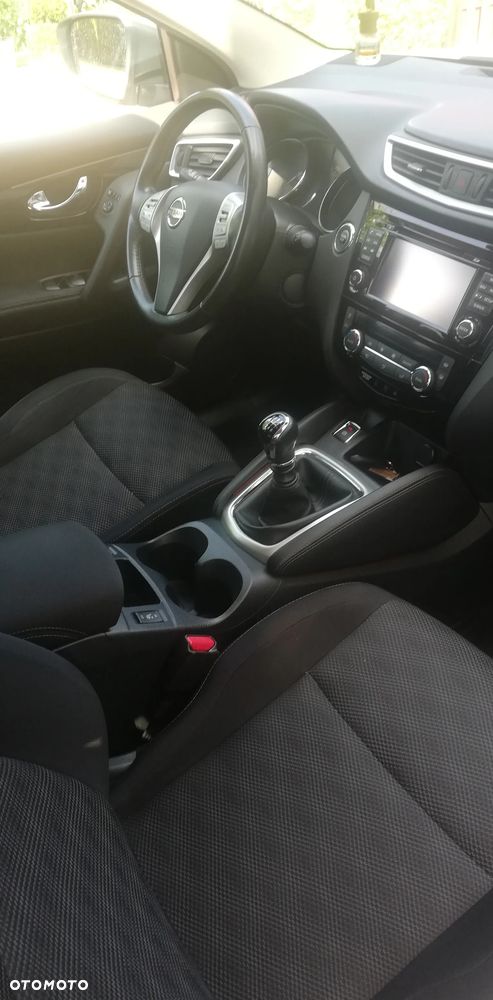 Nissan Qashqai 1.2 DIG-T N-Connecta - 6