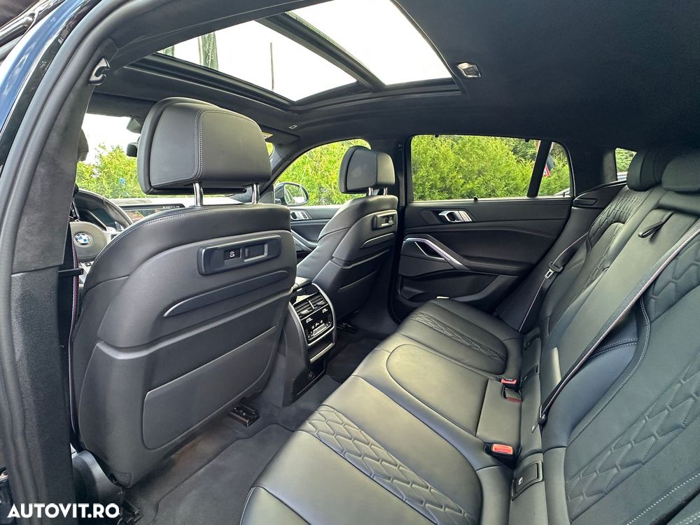 BMW X6 M M50i - 16