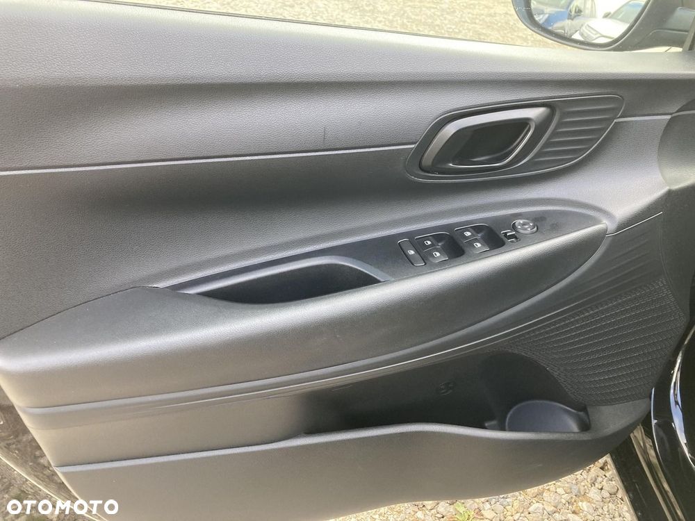 Hyundai i20 1.2 Modern - 24