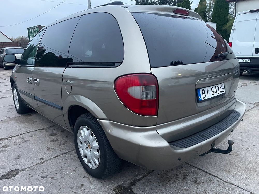 Chrysler Grand Voyager 2005 photo 3