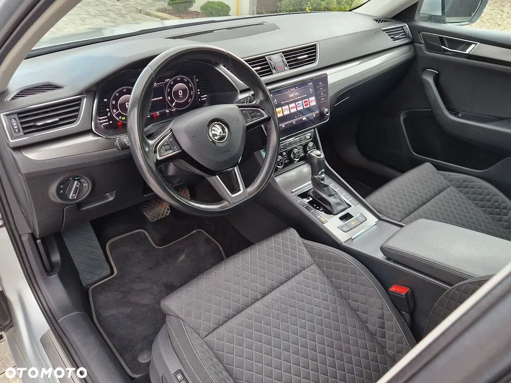Skoda Superb 1.5 TSI Active DSG - 14