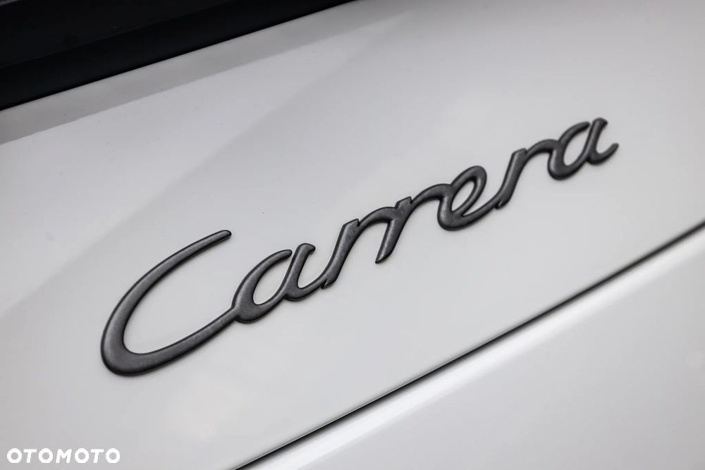 Porsche 911 Carrera Tiptronic S - 39