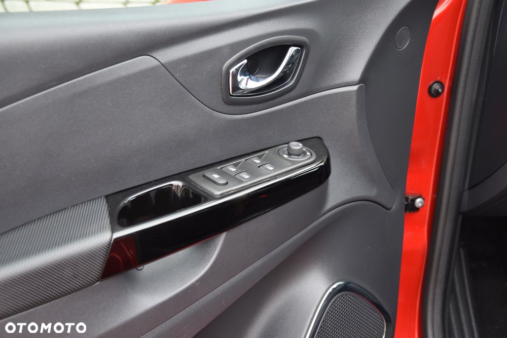 Renault Captur ENERGY TCe 120 XMOD - 12