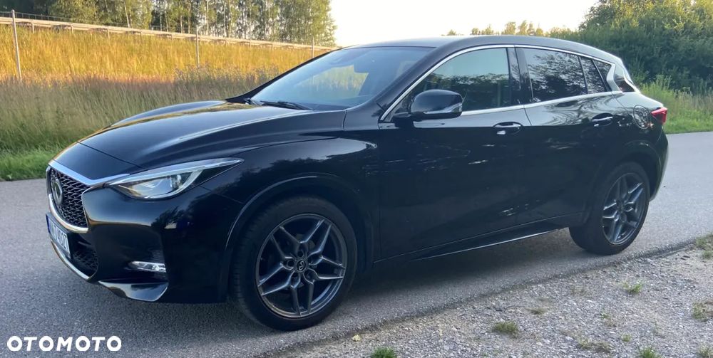 Infiniti Q30 1.5d Premium - 11