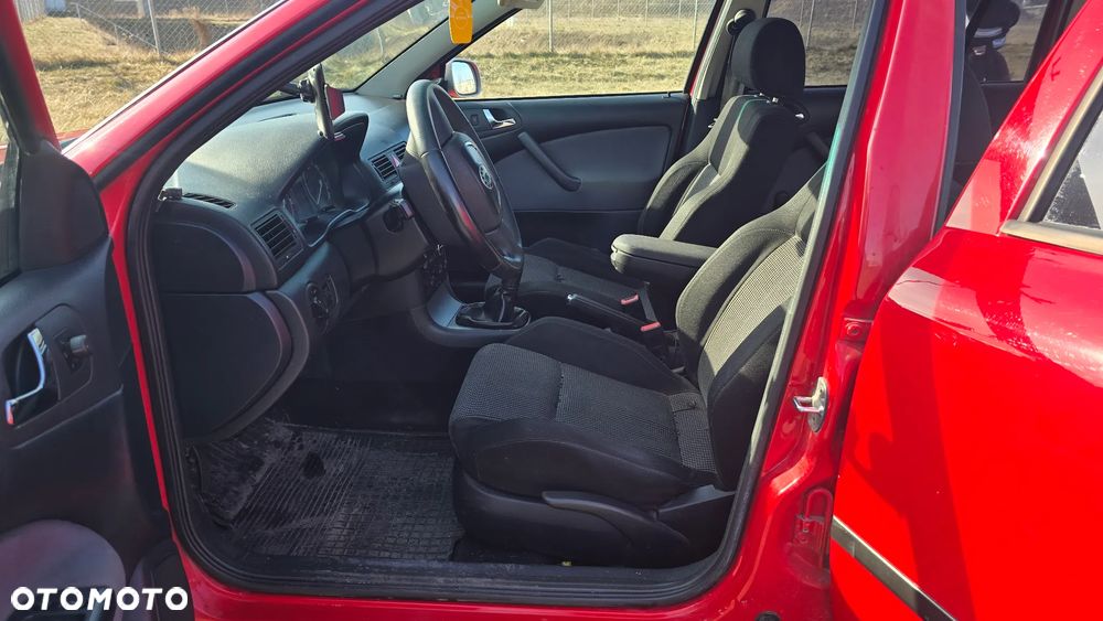 Skoda Octavia 1.9 TDI Tour - 9